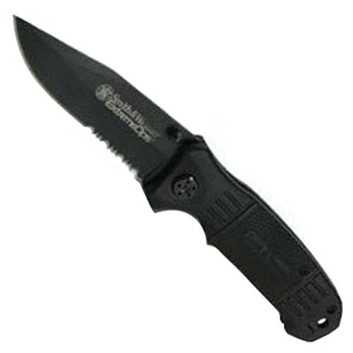 Smith & Wesson Extreme Ops. Drop Point Knife - Serrated Edge
